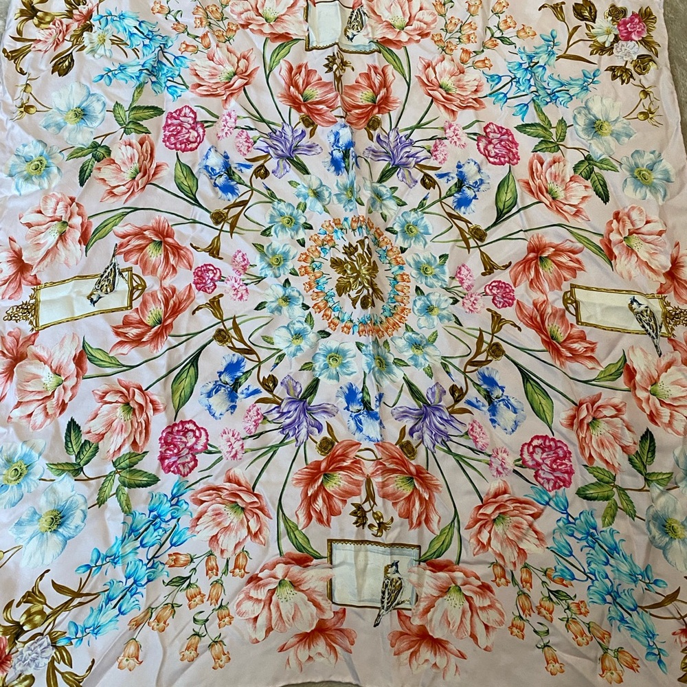 Echo Floral Scarf